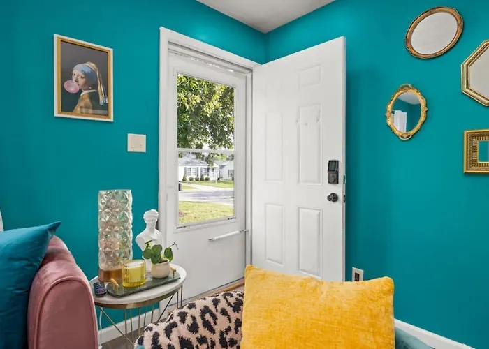 Art Deco Oasis A Stylish Retreat